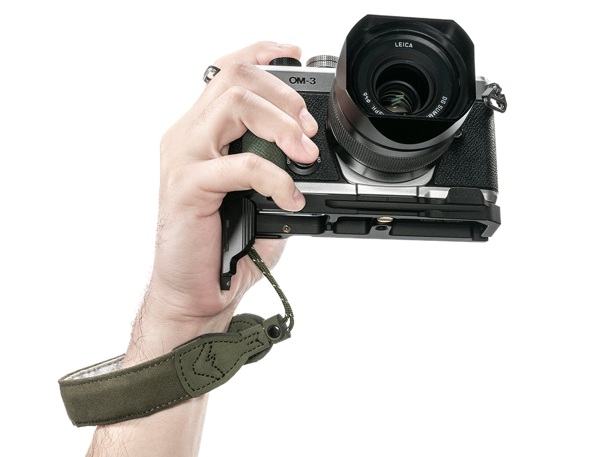 Folding Grip for Olympus OM-3