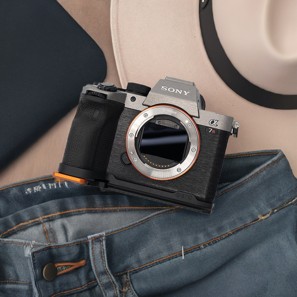 0.5mm Ultra-Thin Low-Halo Astrophotography Clip Filter A74 ver. for Sony A7IV, ZV-E1 Cameras